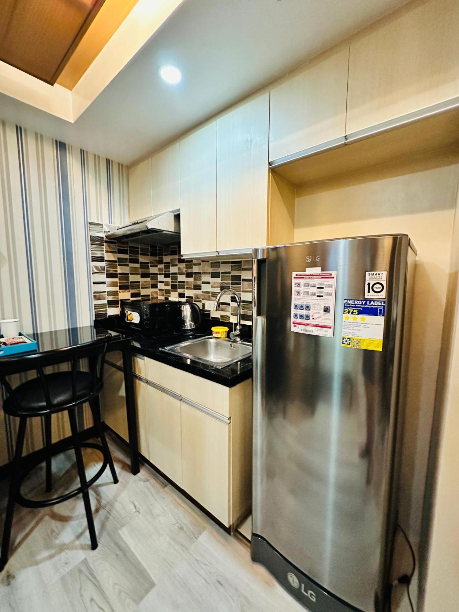 Feels Like Home Condos Abreeza Place Tower 1 & 2 Davao Bagian luar foto